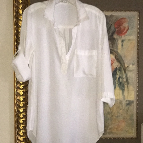 Bella Dahl Tops - Beautiful BELLA DAHL white shirt. Tencel. EUC